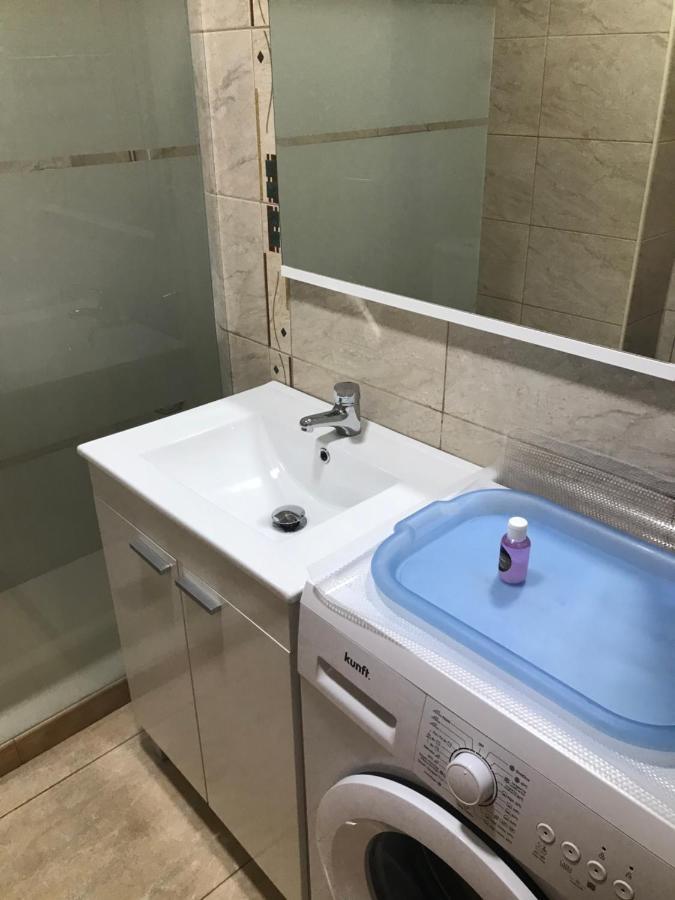 Yumbo Beach Apartment 2 With High Speed Free Internet San Bartolome de Tirajana  Exterior photo